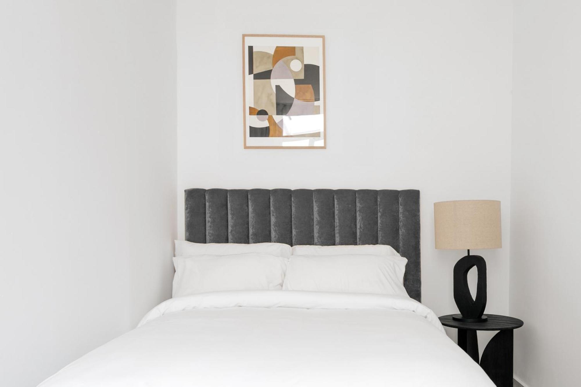 Sonder Santa Ana Aparthotel Madrid Exteriör bild