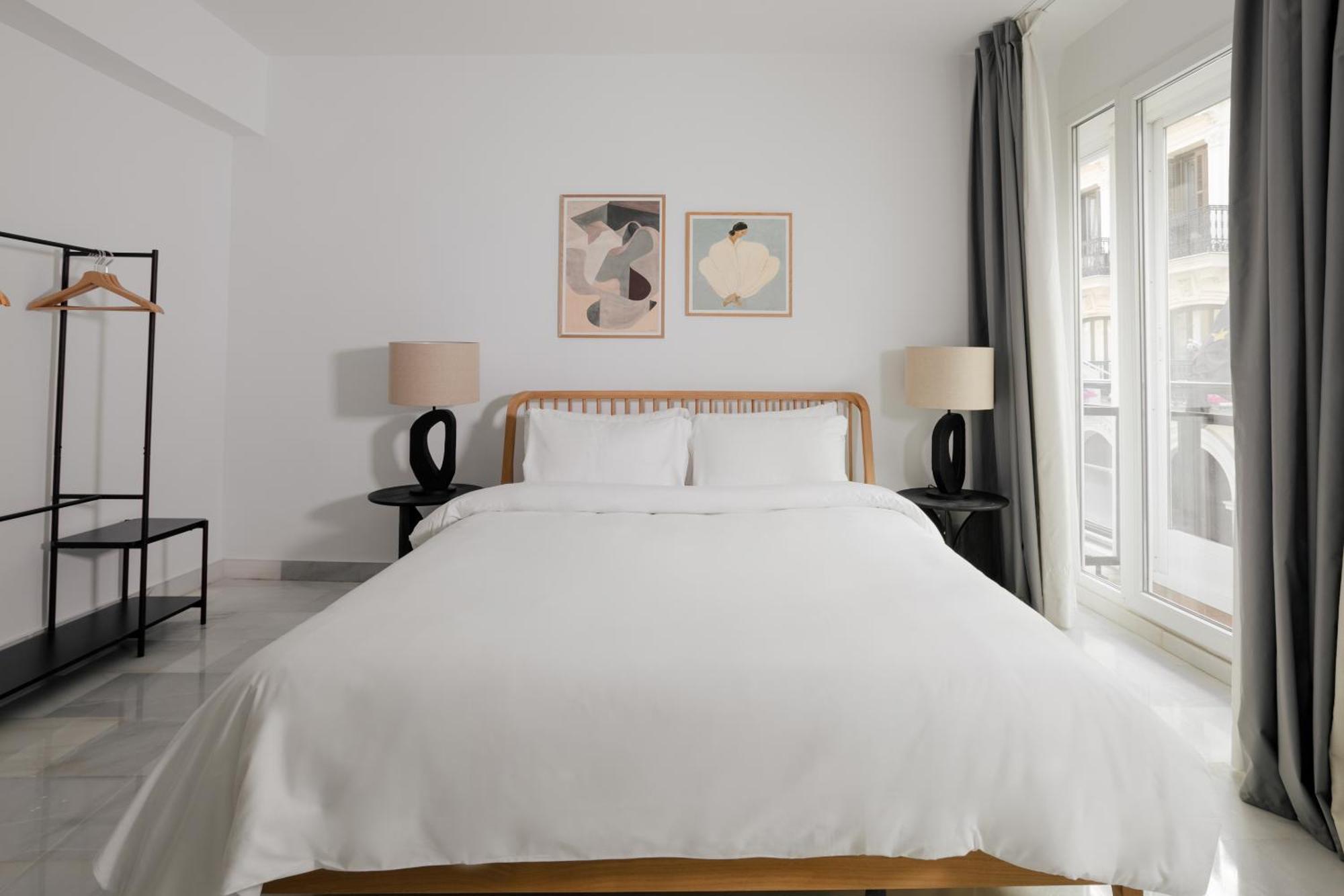 Sonder Santa Ana Aparthotel Madrid Exteriör bild